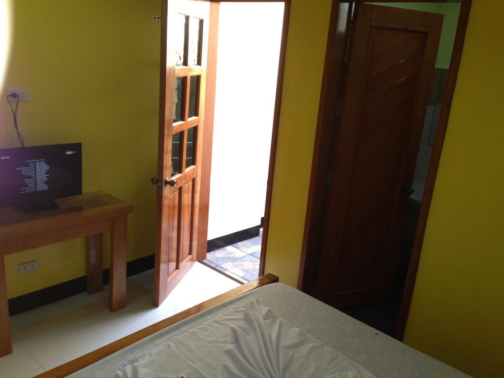אל נידו Citrine Travel Lodge חדר תמונה