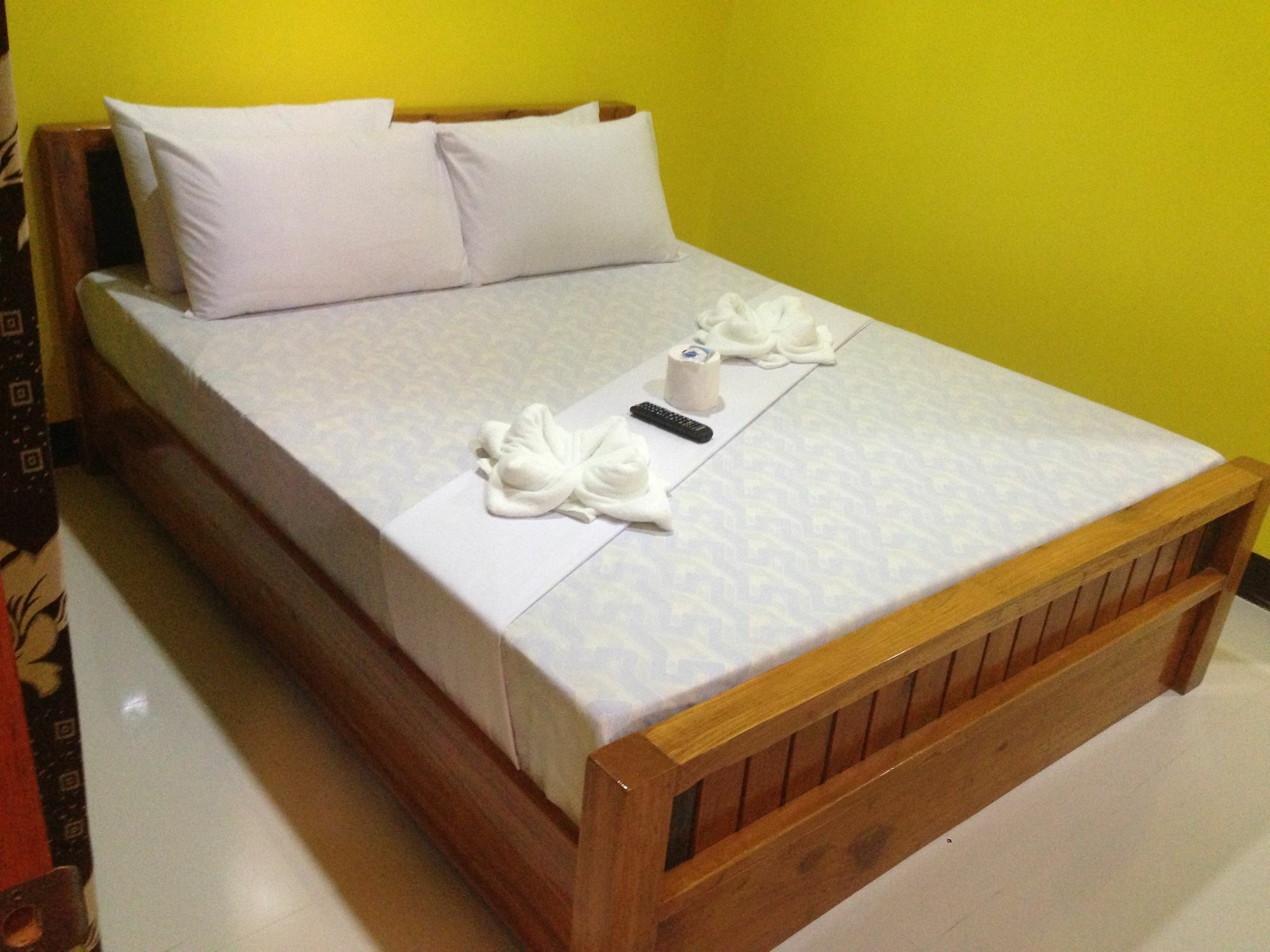 אל נידו Citrine Travel Lodge מראה חיצוני תמונה