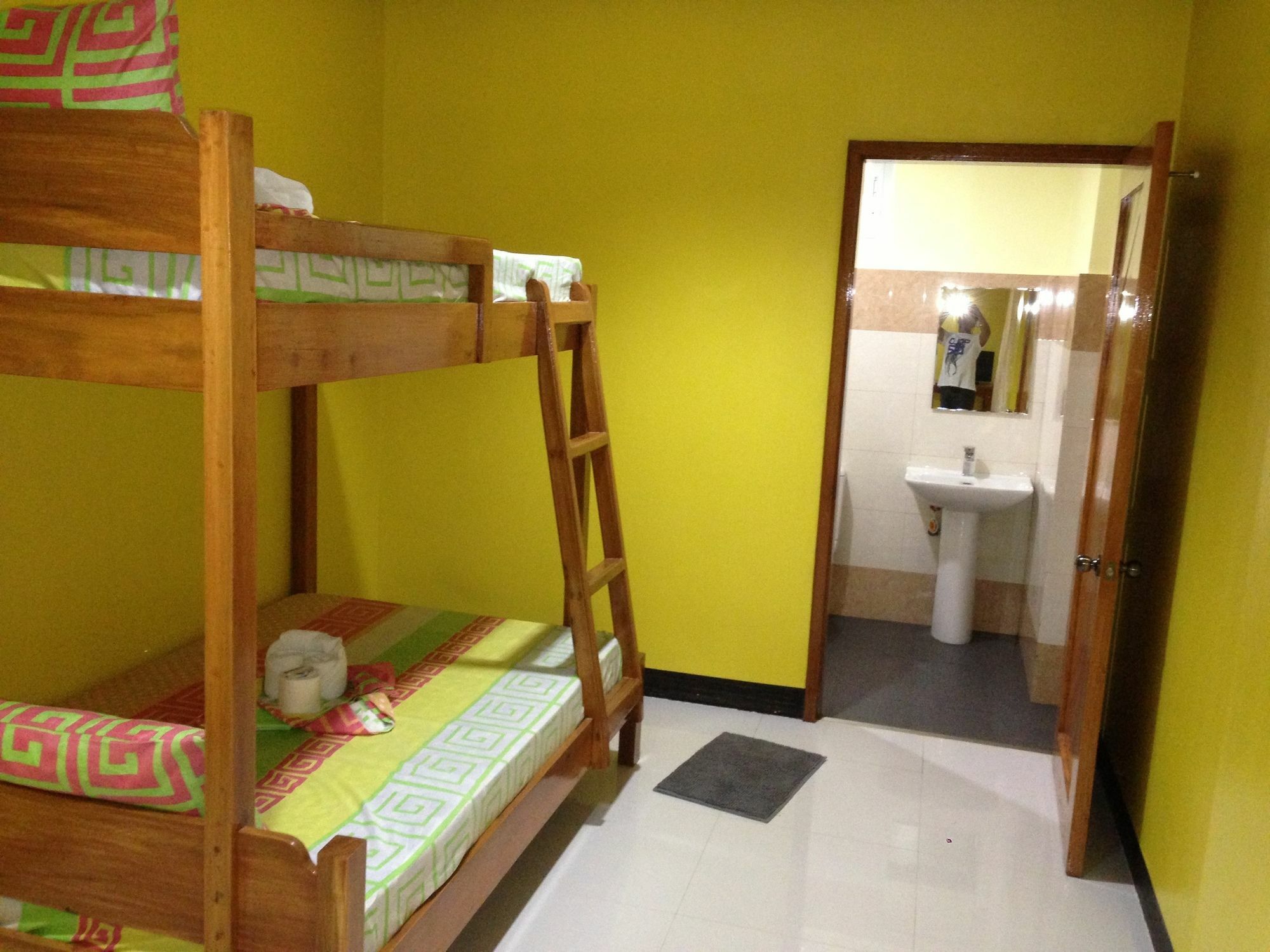 אל נידו Citrine Travel Lodge מראה חיצוני תמונה